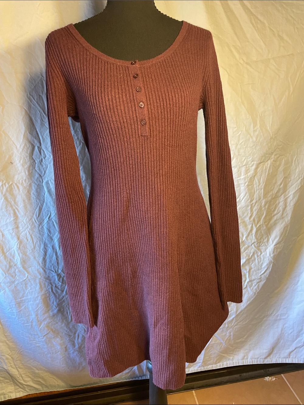 GAP Ribbed Long-Sleeve Henley Dress — Mauve